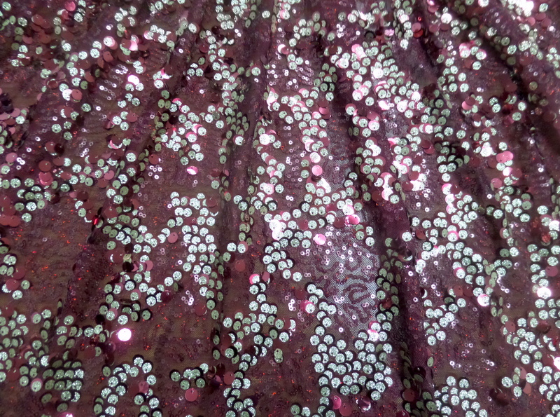 13.Burgundy Party Sequins